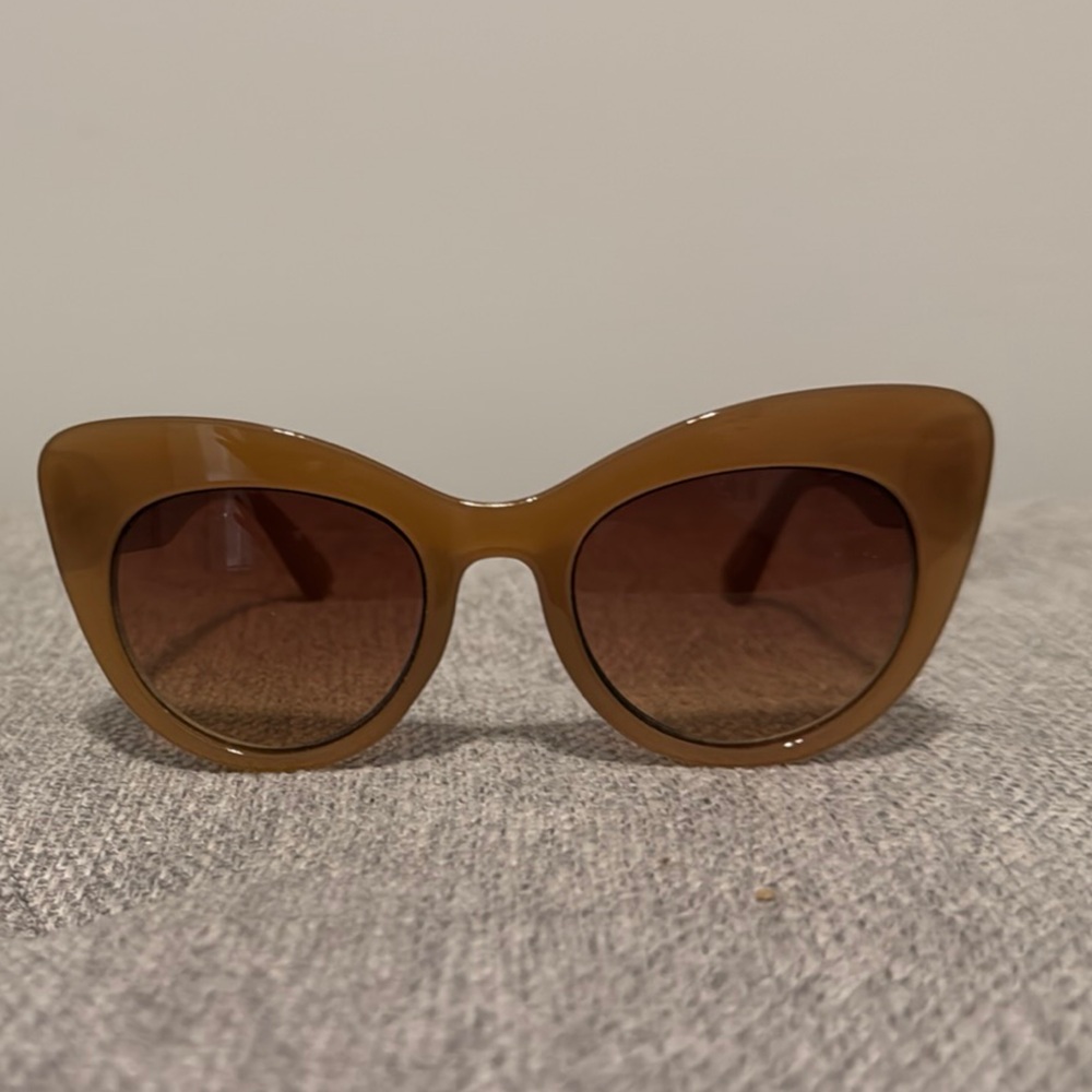 J CREW Oversized Brown Cat-Eye Sunglasses with Gradient Lenses
